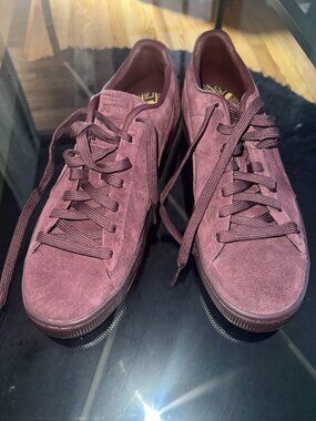 Puma Suede Classic Plum Burgundy Size 10 Brand New Never Worn